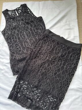Cache Black Lace Set top and skirt nwot